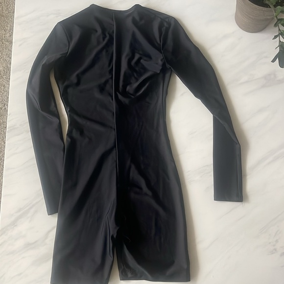 V Neck Black Romper - Picture 2 of 2